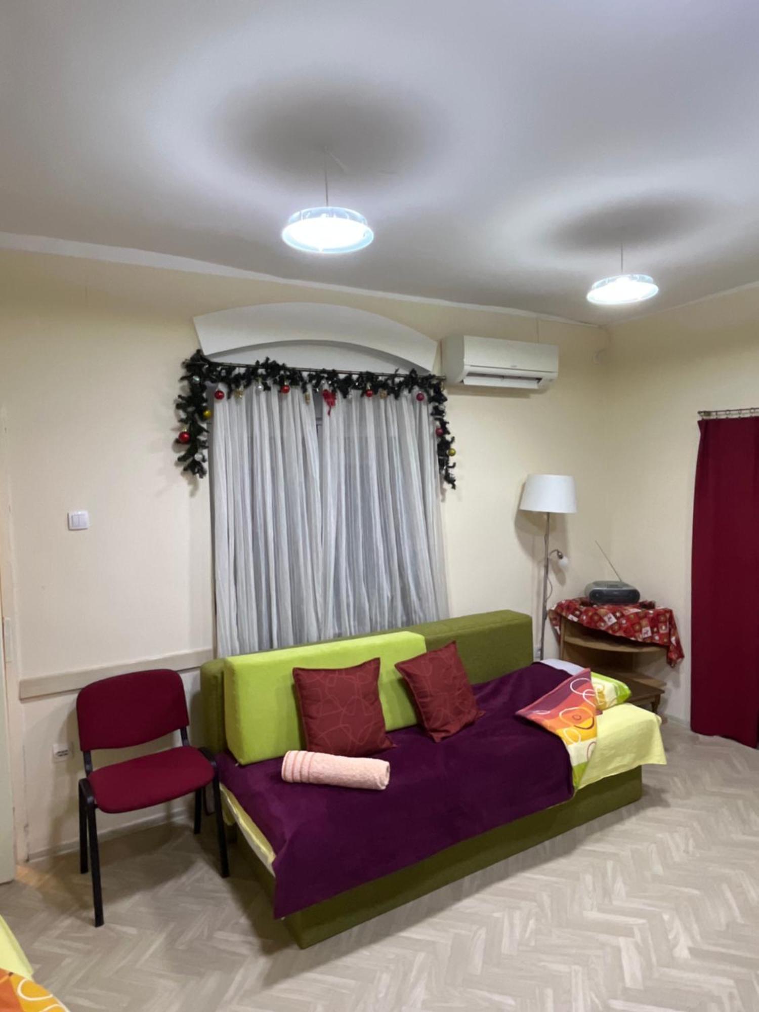 Cozy Apartment In The Center Of Novi Sad! Екстер'єр фото