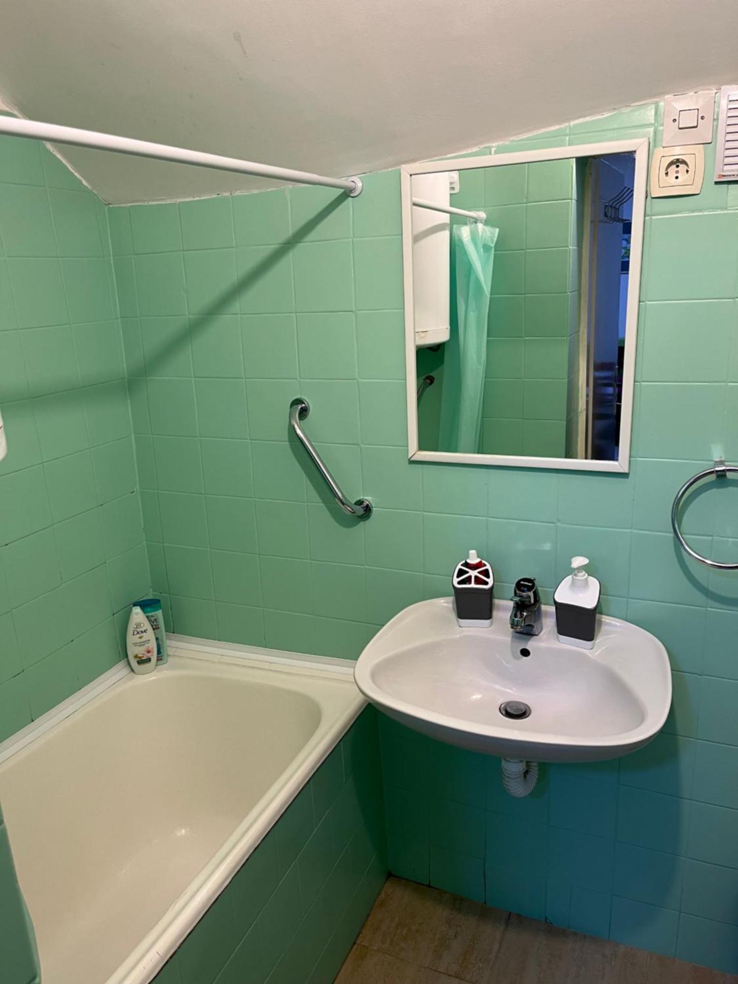 Cozy Apartment In The Center Of Novi Sad! Екстер'єр фото