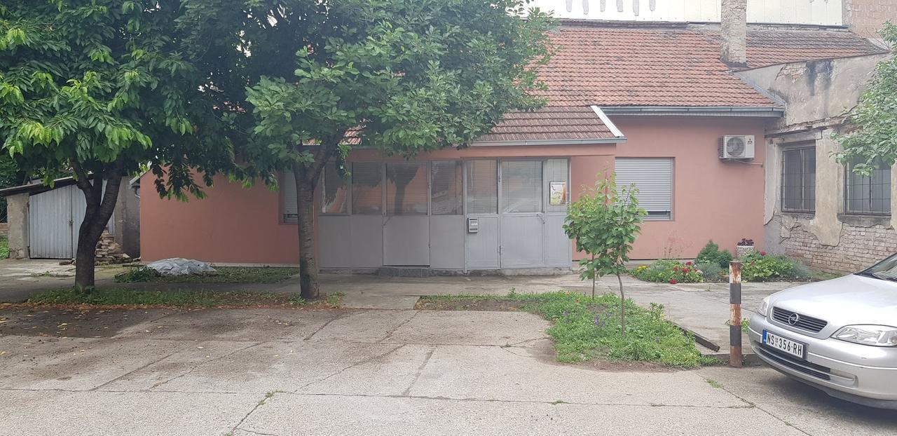 Cozy Apartment In The Center Of Novi Sad! Екстер'єр фото